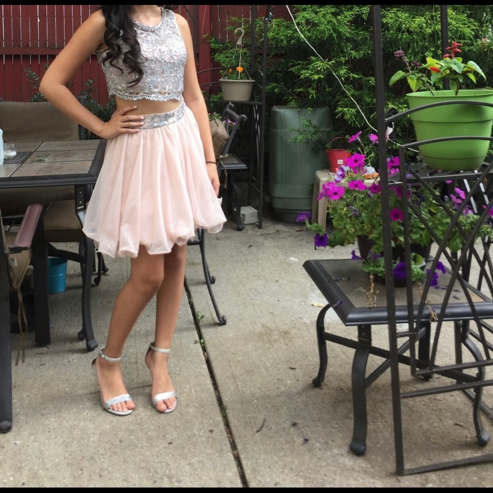Prom dress Love  Reign design ,size 1